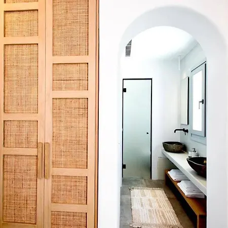 Blue Orchid Mykonos Вилла Калафатис